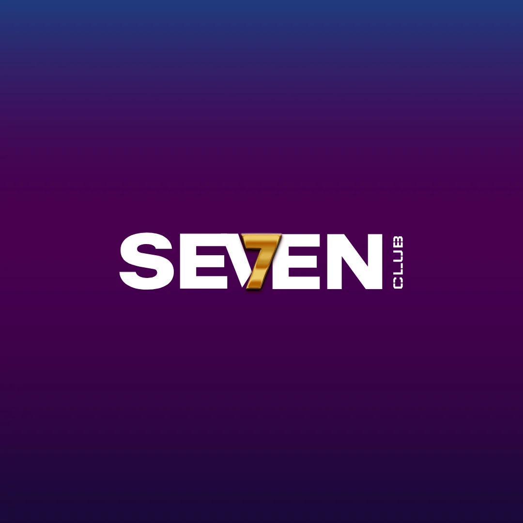 Logo Seven Club